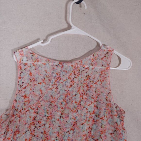 CAbi Womens Small Bella Pink Floral Layered V-Neck Tank Top Blouse 5032 Romantic - Picture 9 of 15